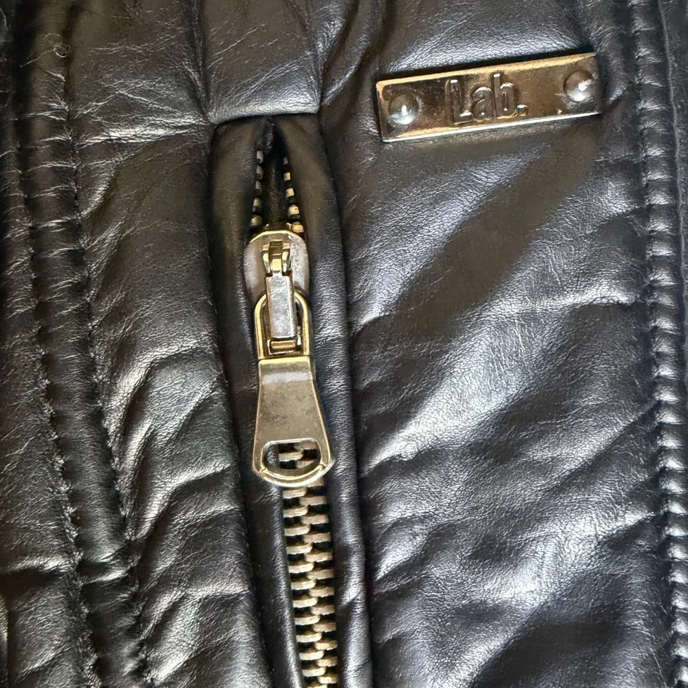 Pal Zileri Men's 100% Genuine Leather Black Quilted Bomber Jacket Size Small - Picture 8 of 11